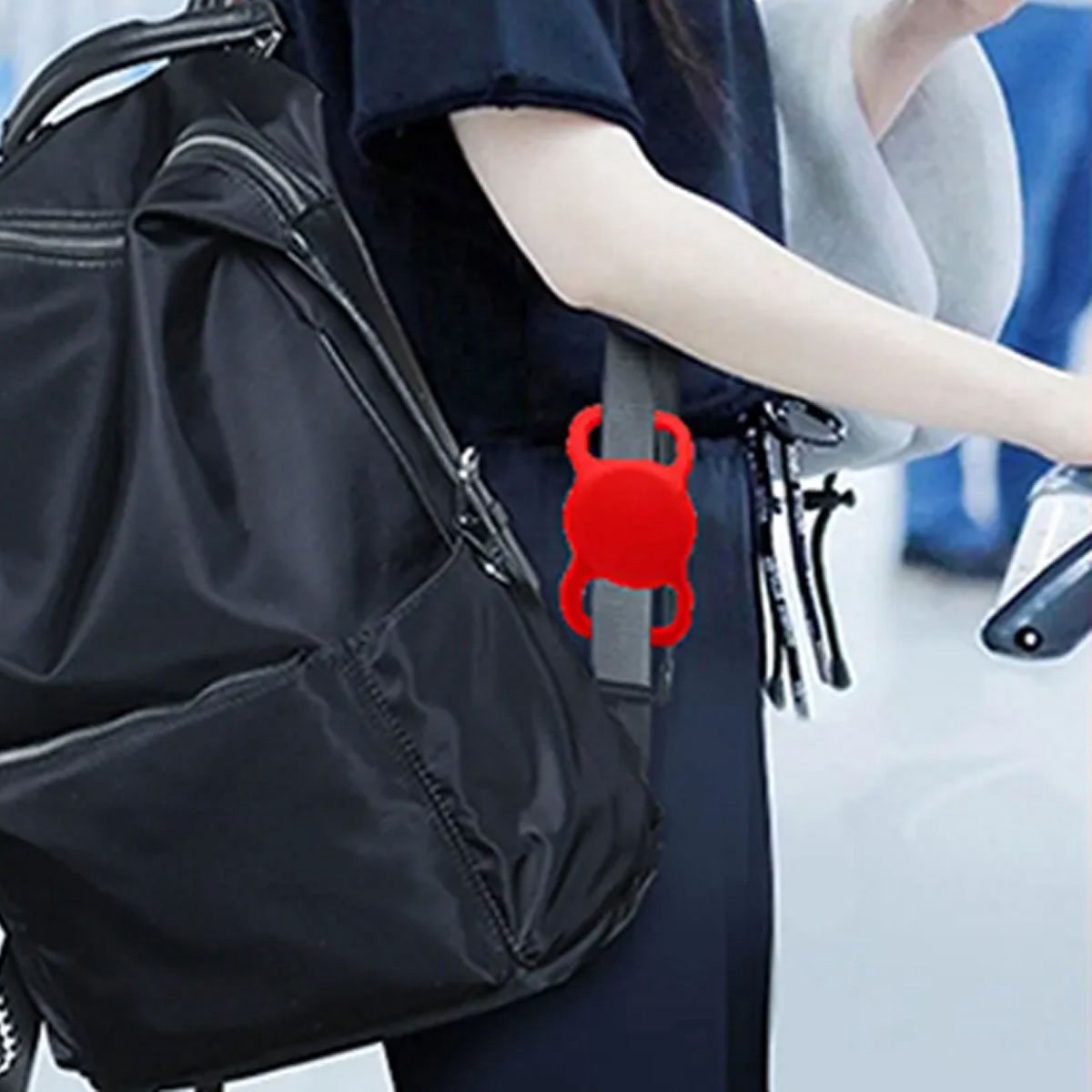 PawTrack Silicone AirTag Holder